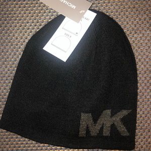 Michael kors beanie